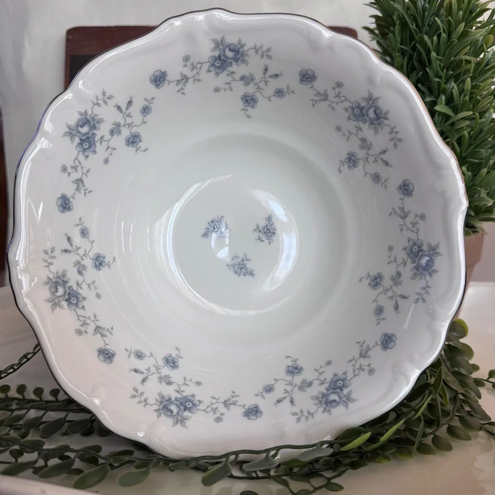 Johann Haviland Blue Garland Serving Bowl Scalloped Gold Trim Fine China 8.25in